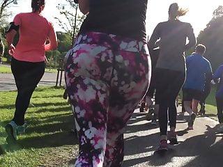 Los upload - runner in Latex