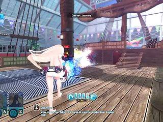 Sie spielt am Strand mit ihren perfekten Titten