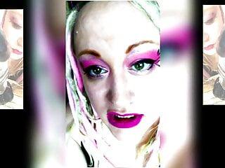 Ein gut gebauter Bull fickt den schwarzen Bullenschwanz