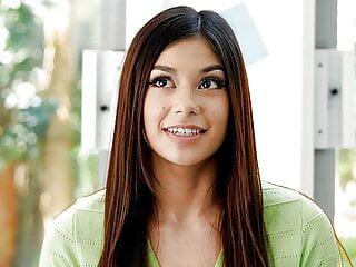 Heiße Latina ist bereit für den Job