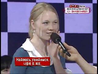 Arabische Schönheit zeigt uns ihre schönen Titten