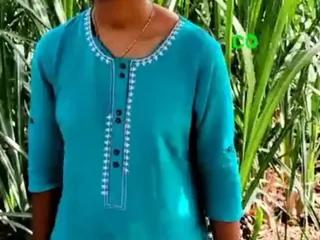 Junge Inderin wird in den Arsch gefickt