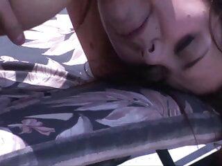 Beverly Hills zeigt ihren perfekten Körper und will deinen Schwanz