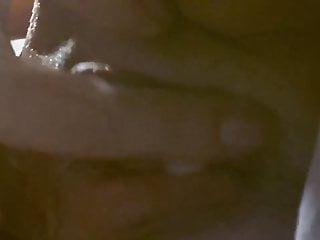 Geile Milf wird von Hinten gefickt