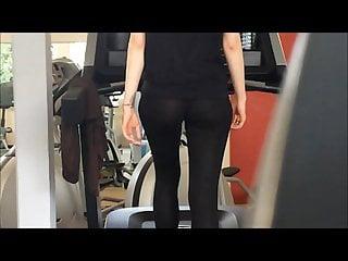 Im Fitness Studio gehts heiss her