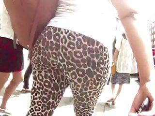 Voyeur schaut zu wie ein Voyeur sie fickt