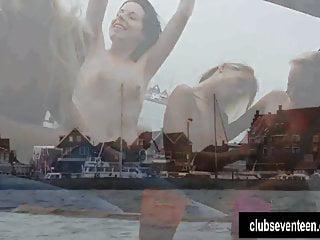 Junge Lesben spielen auf einem Boot herum