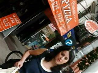 Teenie behält sich die bending an