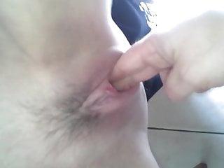 Sie lässt sich in den Hals ficken