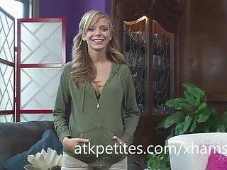 Die junge pristine edge wird hart gefickt