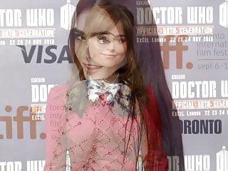 Jenny macht es sich vor der Kamera