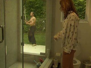 Samantha lässt sich im Freien von hinten ficken