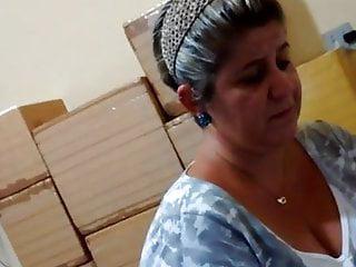 Geile Milf wird von Hinten gefickt