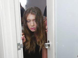 Die kleine elena koshka wird gefickt