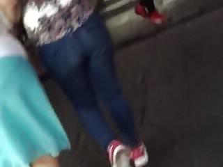 Reife Frau in den Arsch gefickt