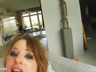 Teen Abigail Mac - harter Fetisch Fick von jungen Kerlen