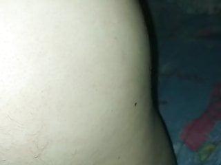 In den Arsch gefickt und ins Gesicht gespritzt