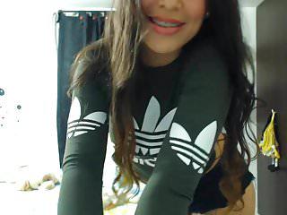 Philippinische Amateurin wird in den Arsch gefickt