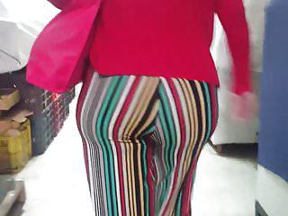 Grosse Titten und ein steifer Schwanz