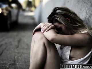 Pure Taboo homeless Teen Jungfrau bekommt eine Spermaladung