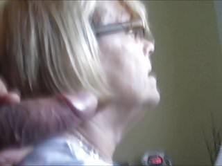 Geile Milf wird von Hinten gefickt