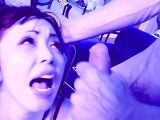 Die asiaschlampe Marica Hase bei doppeltem Fick und Gesichtsbesamung