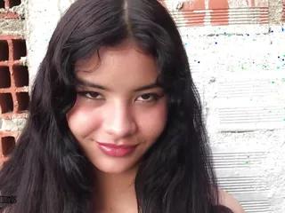 Geile Latina fickt mit dem Nachbarn für eine Geschäftsreise