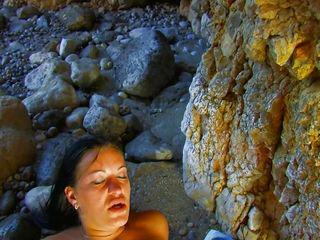 Fetter Arsch fette kanadische Frau und ihre Freundin ficken ihren Freund