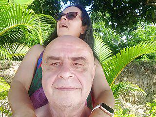 Sexspiele und mehr hinter den Kulissen mit Pornostars