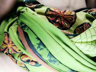 Heiße Inderin Abi und die tätowierte Sami