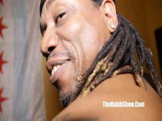 Die Stripperin Bianca steht auf schwarze Schwänze