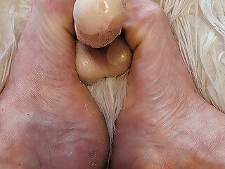 Herrin Lynn Jewel findet gefallen an dir