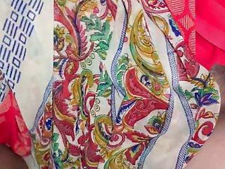 Studentinnen ficken in der Schule mit einem Lehrer